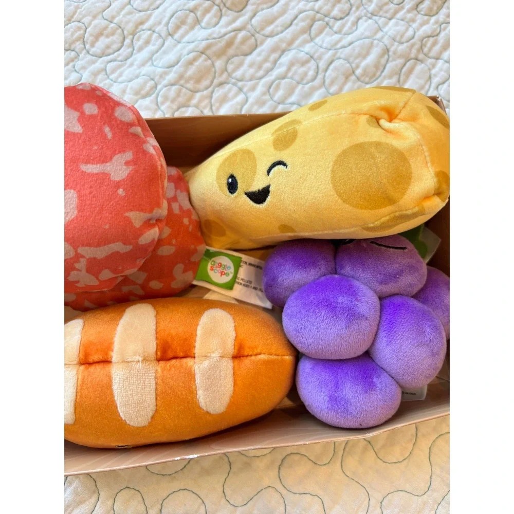 Gigglescape Charcuterie Board Plush Play Food Set Salami Cheese Grapes Bread 4pc